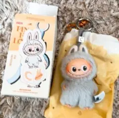 【新品未使用 確実正規品】ラブブ PIN FOR LOVE イニシャル C