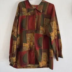 【古着】幾何学模様の長袖シャツ