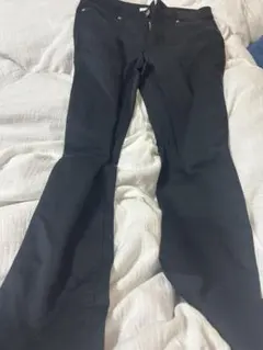 CINEMA CLUB ブラック スキニーパンツ M