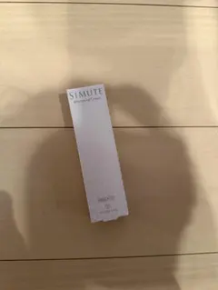 simute 美肌クリームのサムネイル