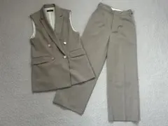 グリーンレーベル　ジレセットアップ　ベージュ