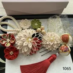 つまみ細工　髪飾り　成人式　七五三　卒業式　袴　結婚式　1065