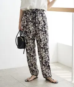 乙*女様 ジャーナルスタンダードレリューム バイカラーフラワーイージーパンツ ボ