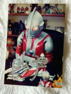美品　ウルトラマン　サイン入り　入手困難　ヴィンテージ　非売品　一点物　90s 美品 ウルトラマン サイン入り 入手困難 ヴィンテージ 非売品 一点物