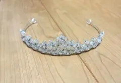 クリスタル装飾 シルバー ティアラ