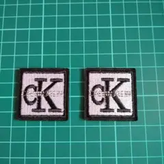 C　ロゴ刺繍パッチ 2枚セット