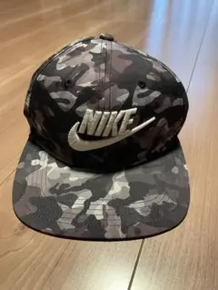 Item thumbnail for item 7a8dc24e-ad58-40a8-883c-356428f16472