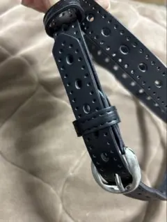 ブラックレザー穴あきベルト