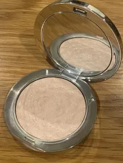 Dior Glow Luminizer 03 Pink Halo ハイライト