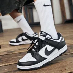 NIKE DUNK LOW ブラック ホワイト