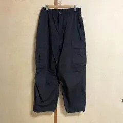 ジーユー GU スーパーワイドカーゴパンツ ブラック Mサイズ