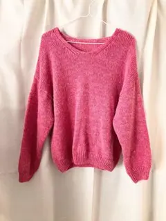 ピンク ニットセーター