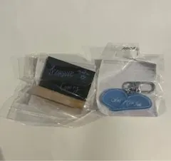 treasure ヒョンソク ハートアクキー＆黒板