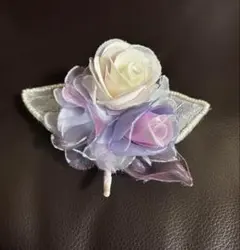 花と蝶のデザイン コサージュ