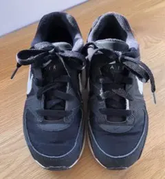 【NIKE】スニーカー　20.5センチ