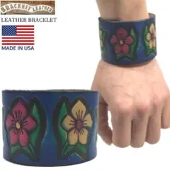 USA製 ブラックニーレザー 型押し ハンドペイント 花柄 本革ブレスレット 青