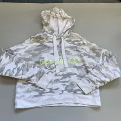 カルバンクライン　パーカー