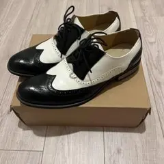 ウイングチップ フォーマルシューズメンズシューズ 靴 バイカラー 黒白　紳士