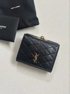 SAINT LAURENT キルティング 三つ折り財布 がま口のサムネイル