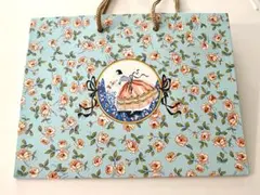 Item thumbnail for item 8823f3a9-ddd2-494d-ae86-c50e93f36127