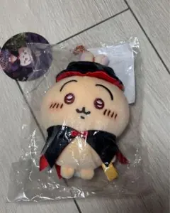 お顔厳選 ちいかわ　ハロウィン 仮装しちゃう！マスコット 吸血鬼なうさぎのサムネイル