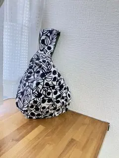 Item thumbnail for item 4d382e4f-a25d-4f46-b0bd-da74aa66ea44