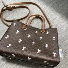 PEANUTS スヌーピー　ショルダーバッグ　しまむらコラボ