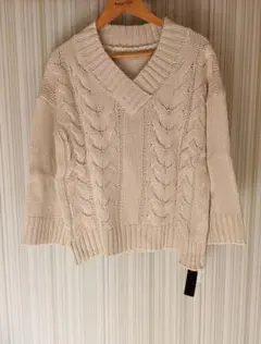 Vネックニットセーター ケーブル編み 長袖セーター ベージュ 秋冬 レディース