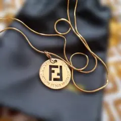 美品　Fendi FFロゴ ネックレス ゴールド　スネークチェーン60cm付きのサムネイル