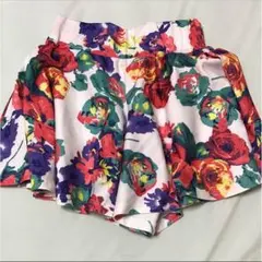 花柄 キュロットのサムネイル