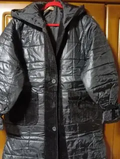 フード付きキルティングロングコート 黒