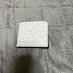 MICHAEL KORS 二つ折り財布 ホワイト/ブラック　未使用品（開封のみ）