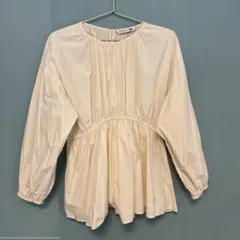 ユニクロ×JW ANDERSONコラボ　ギャザーブラウス