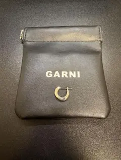 美品】GARNIガルニ コルノ ホーン フックピアス（両耳用・レザーポーチ