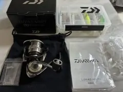 土日限定 ルビアスエアリティ LT2500 XH & シーバスルアー13個セットのサムネイル