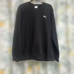 PUMA ブラック スウェット トレーナー