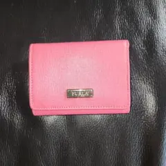 FURLA ピンク 三つ折り財布
