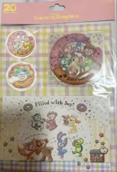 ダッフィー&フレンズ　フィルド・ウィズ・ジョイ！　ポストカード　シール付き