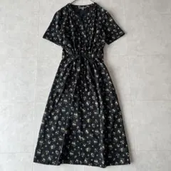 ローラアシュレイ 花柄ワンピース 黒系 Sサイズ 綿100%
