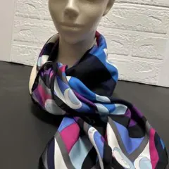 Emilio Pucci 大判シルクスカーフ