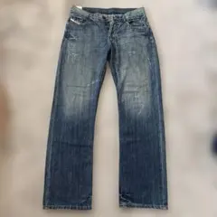 DIESEL ダークブルー ストレートデニム