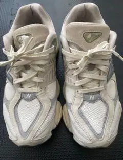 u9060 スニーカー
