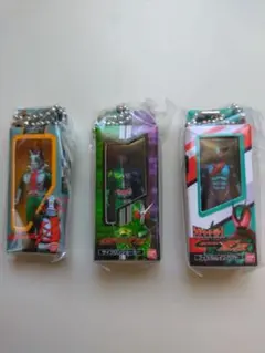 仮面ライダー　ソフビパッケージチャーム　3体セット