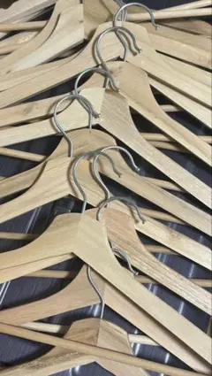 IKEA 木製ハンガー　40本