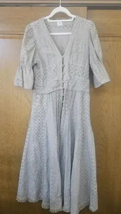 IENA LA BOUCLE ワンピース レース 刺繍 ロングワンピースのサムネイル