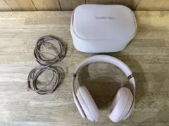 美品 Beats studio pro ×Kim Kardashian ムーンのサムネイル