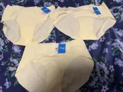 新品・タグ付きスロギー ゼロフィール ショーツ3点セット　Lサイズ　イエロー