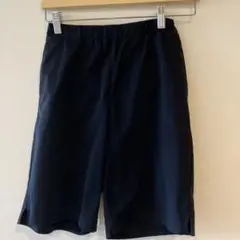 ユニクロ定番　ハーフパンツ　ブラック　150