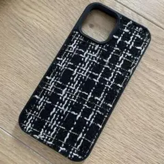 iPhone12 ツイードソフトケース 黒と白