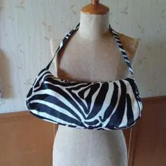 イタリア製　ゼブラ柄 ショルダーバッグ ハンドバッグ